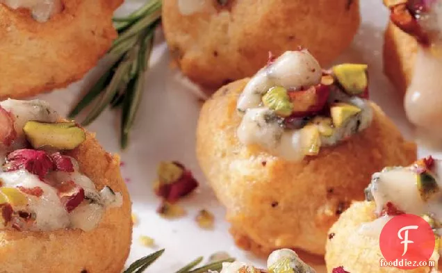 Gorgonzola and Rosemary Cream Puffs