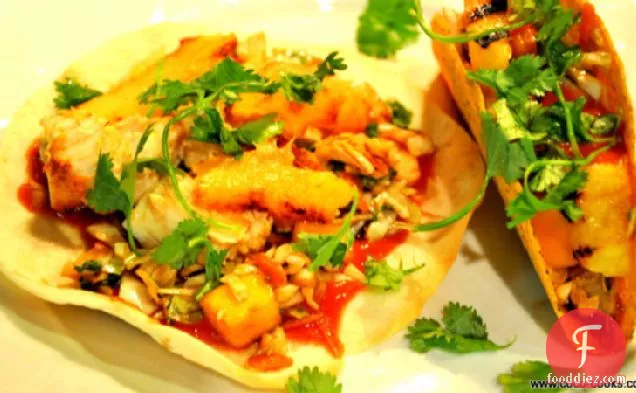 Old El Paso® Grilled Chicken and Pineapple Tacos with Cabbage and Mango Slaw
