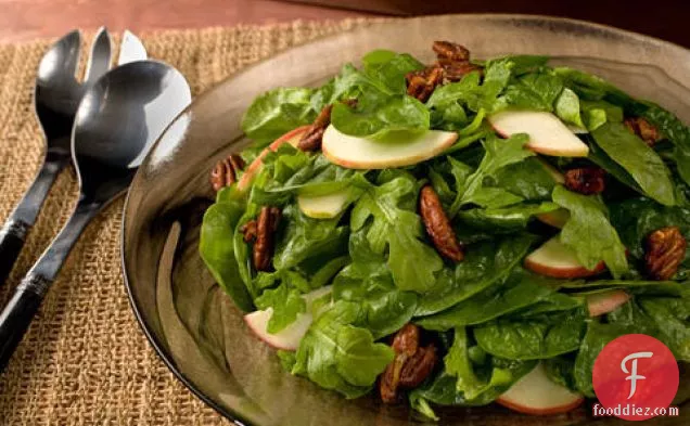 Spiced Pecan and Apple Salad with Honey Vinaigrette