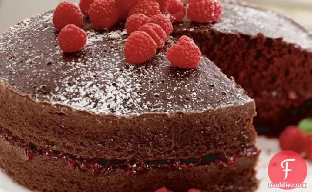 चॉकलेट रास्पबेरी केक