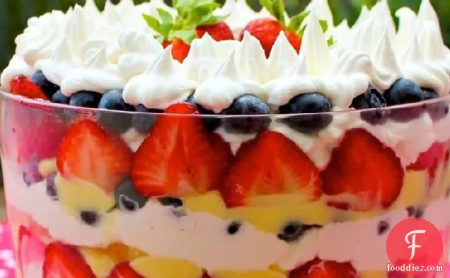 Simple Berry and Vanilla Cream Trifle