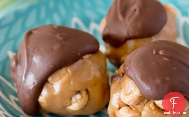 Gluten-Free Roly Poly Peanut Butter-Chocolate Balls