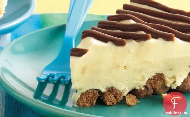 Peanut Butter-Fudge-Ice Cream Pie