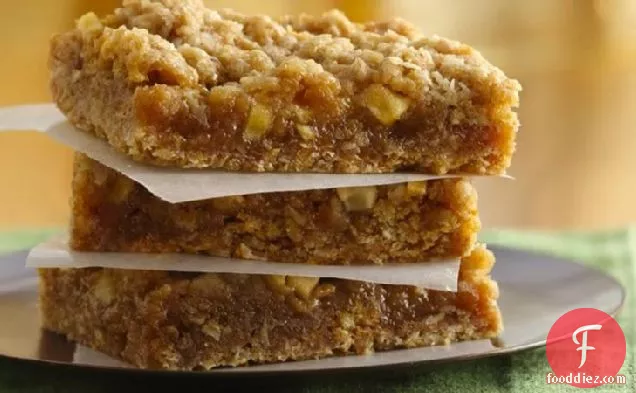 Easy Caramel Apple Bars
