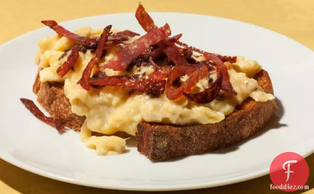 Breakfast Bruschetta with Fontina-Scrambled Eggs and Salami