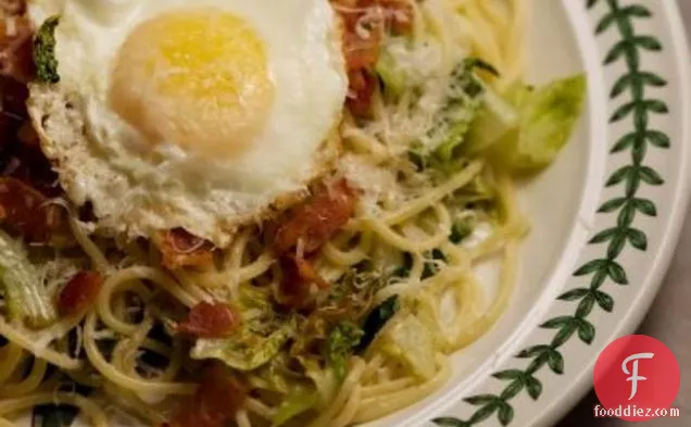 Spaghetti With Romaine And Fried Egg
