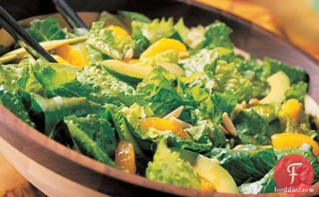 Romaine Salad with Mandarins and Asian Dressing