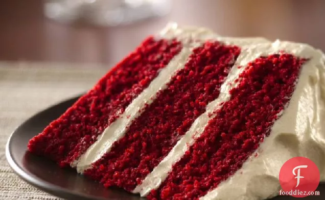 क्लासिक लाल मखमल केक