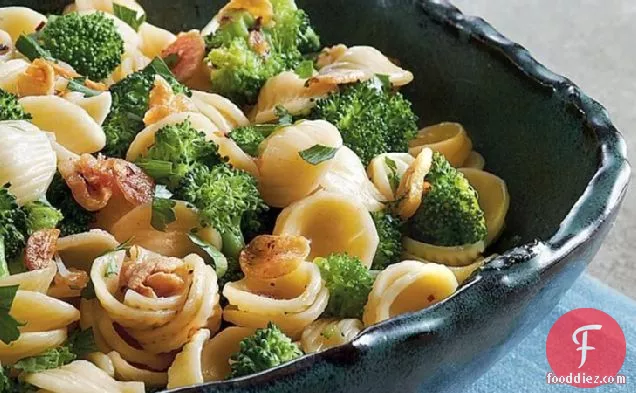 Orecchiette with Broccoli in Garlic Oil