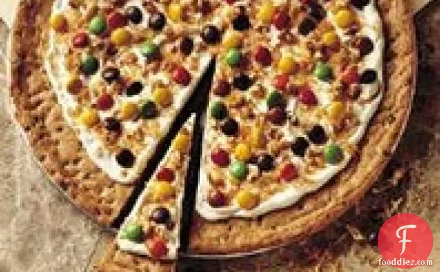 Cookie-Candy Pizza