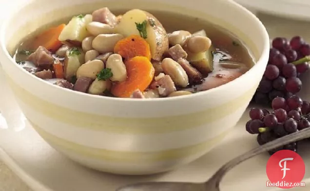 Slow-Cooker Tuscan Bean Soup