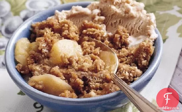 Microwave Apple Crisp