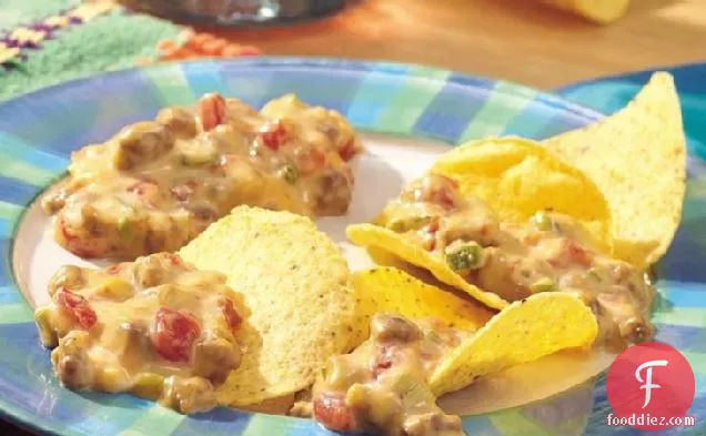 Slow-Cooker Spicy Cheeseburger Nachos