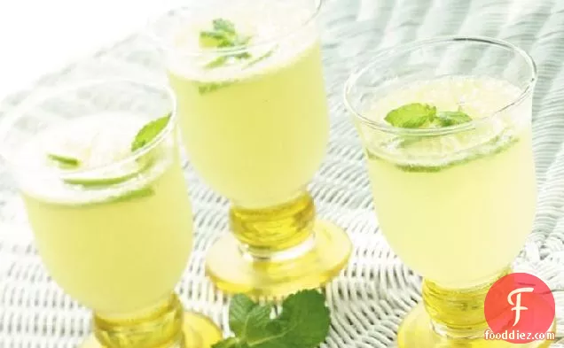 Kiwi-Lime-Rum Slush