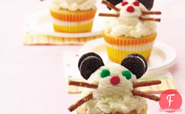 Mr. Mouse Party Cupcakes