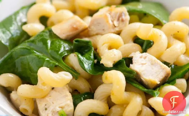 Rosemary Chicken and Spinach Pasta