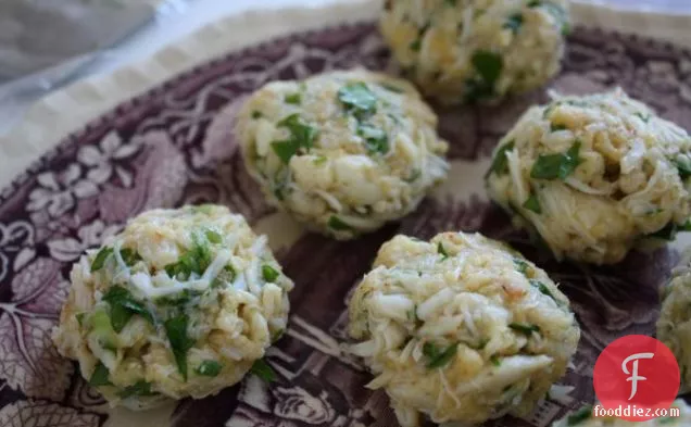 Crab Cakes With Green Onion And Mustard