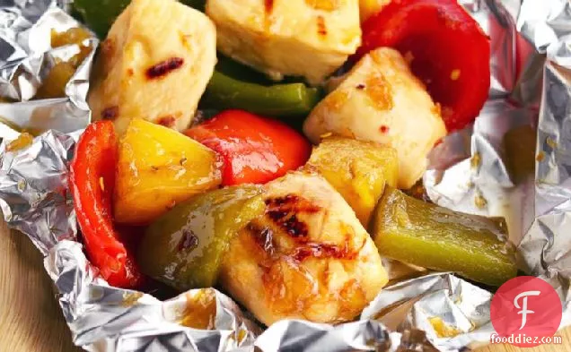 Grilled Pineapple-Chicken Foil Packs