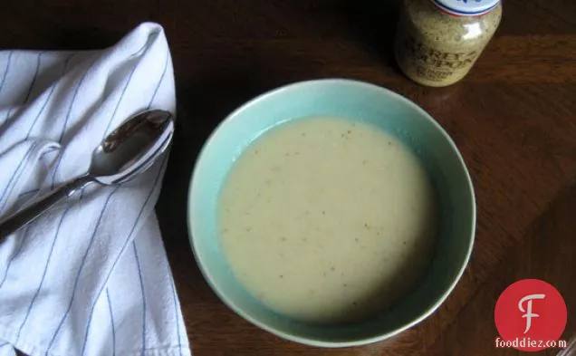 Cauliflower Leek Soup With Mustard