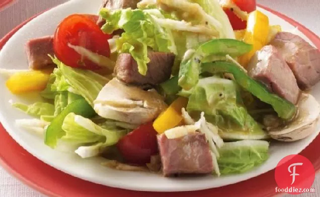 Peppered Roast Beef Salad