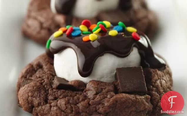 Chocolate Marshmallow Cookie Treats
