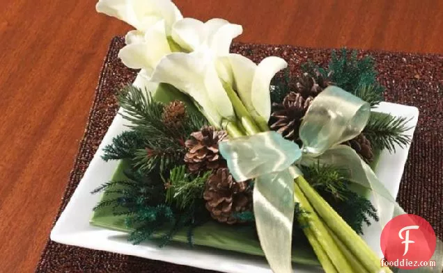 Pines and Callas Centerpiece