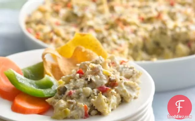 मलाईदार ब्रसेल्स स्प्राउट्स पार्टी डुबकी