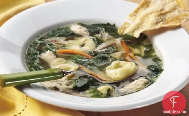 Chicken and Spinach Tortellini Soup