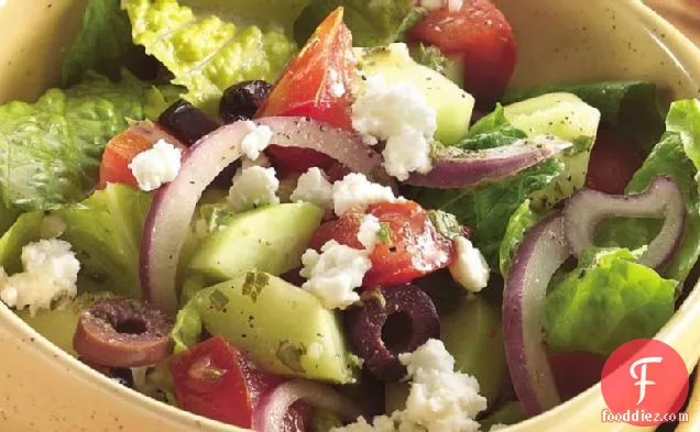 Gluten-Free Garden Fresh Greek Salad