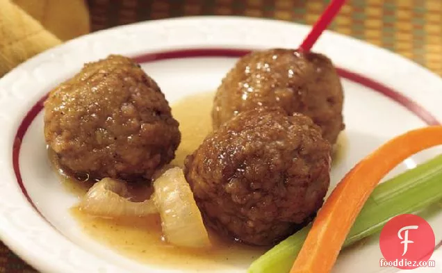 Slow-Cooker Bavarian Cocktail Meatballs