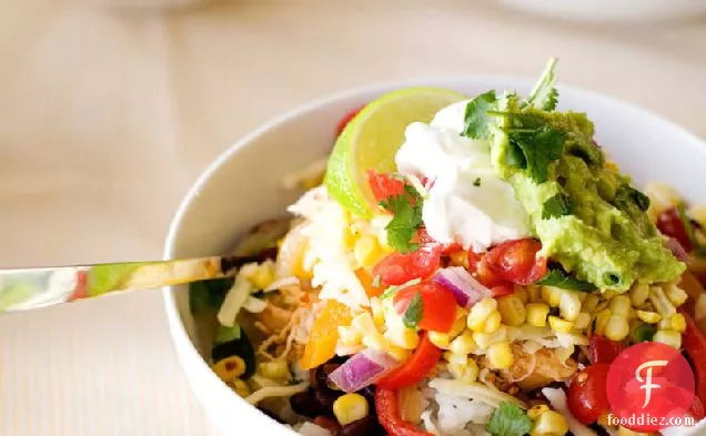 धीमी कुकर मैक्सिकन चिकन