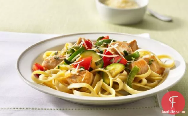Fettuccine with Chicken and Herbed Vegetables