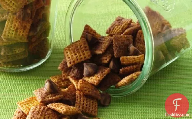 Peanut Butter Blossoms Chex Mix