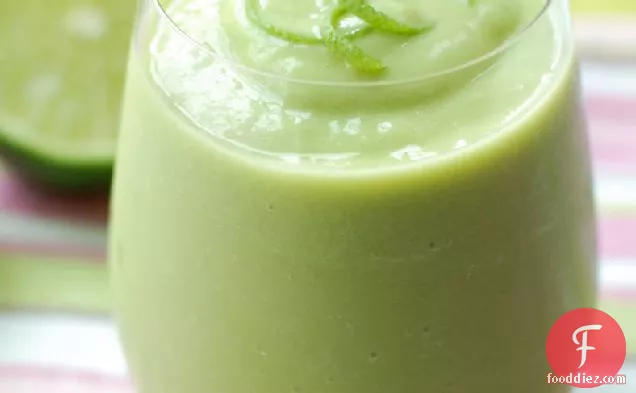 Avocado and Coconut Water Smoothies