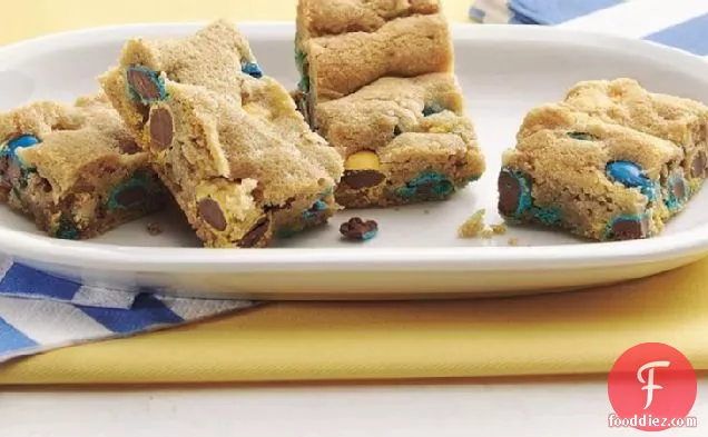 Chocolate Candy Cookie Bars