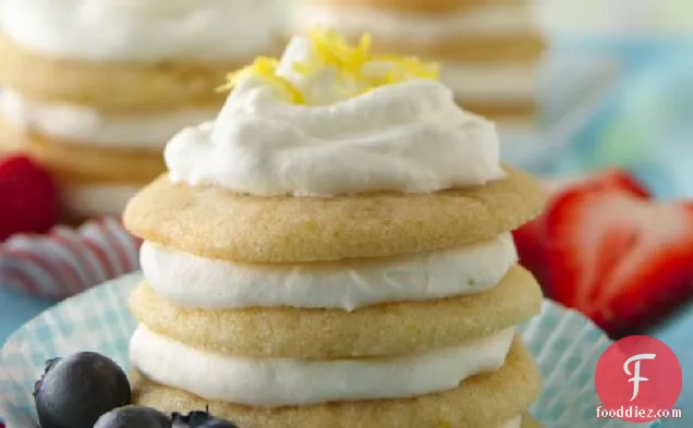 Lemon-Ginger Icebox Cookie Cupcakes