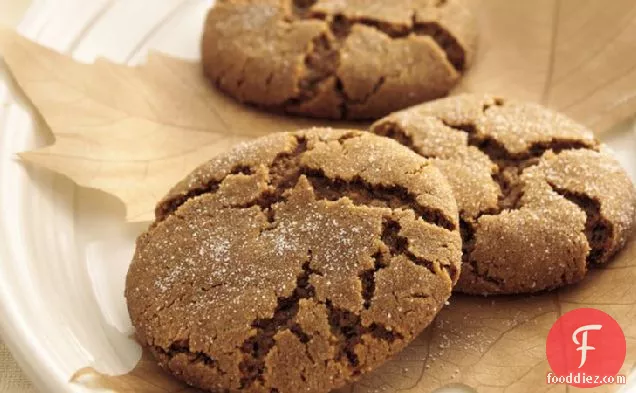 Soft Molasses Cookies