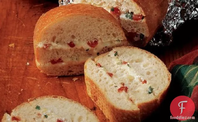 Cheesy Roasted Red Pepper Bread