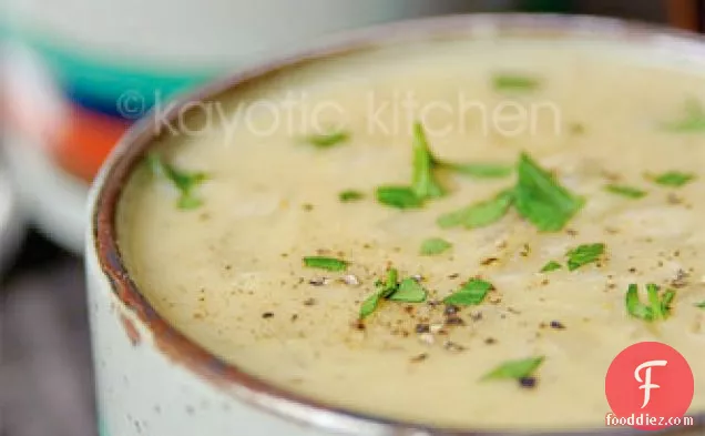 मलाईदार सरसों और प्याज का सूप