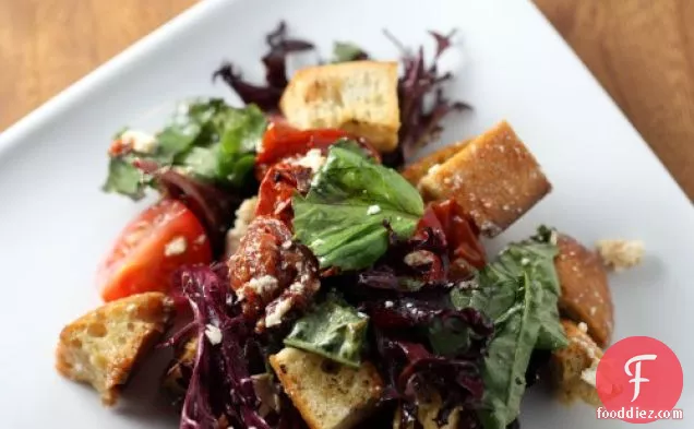 Roasted Tomato Salad With Croutons