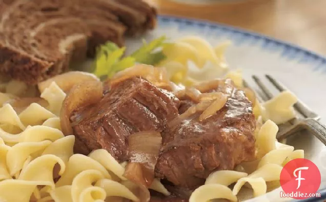 Slow-Cooker Bavarian-Style Round Steak with Red Onions and Noodles