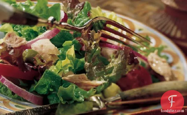 Spanish-Style Tuna Salad