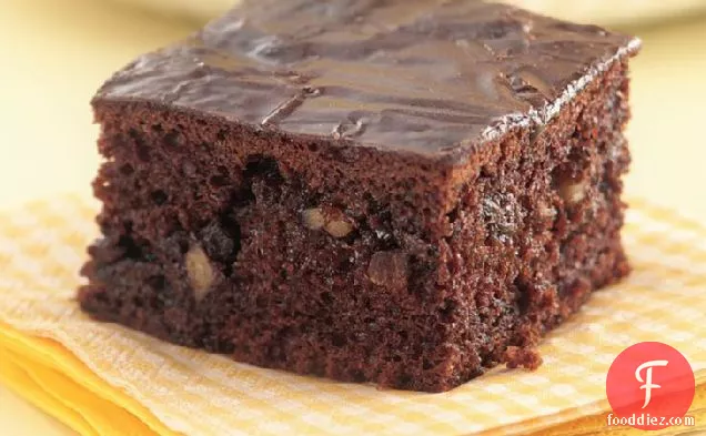 Chocolate Honey Bun Cake