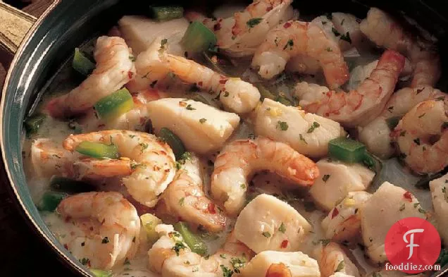 Shrimp and Scallops in Wine Sauce