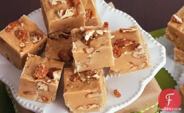 Easy Praline Pecan Fudge