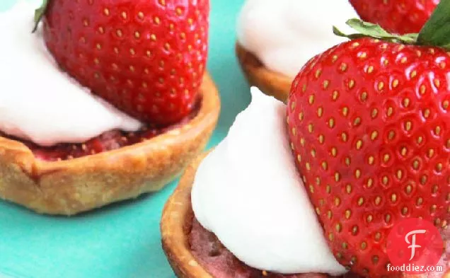 Mini Strawberry Rhubarb Tarts