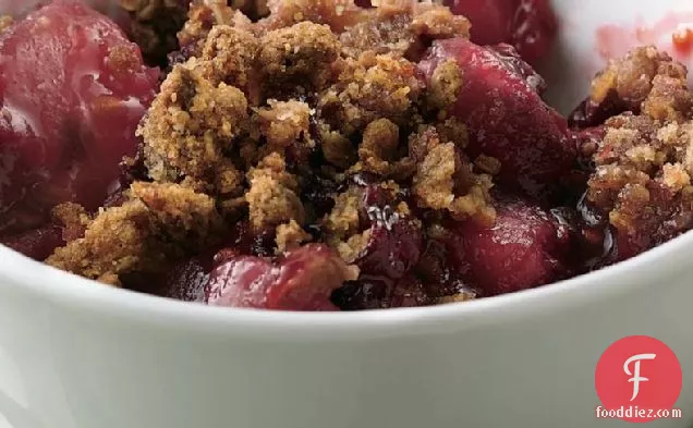 Raspberry-Pear-Granola Crisp