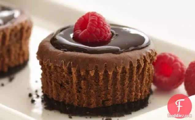 Healthified Mini Chocolate Cheesecakes