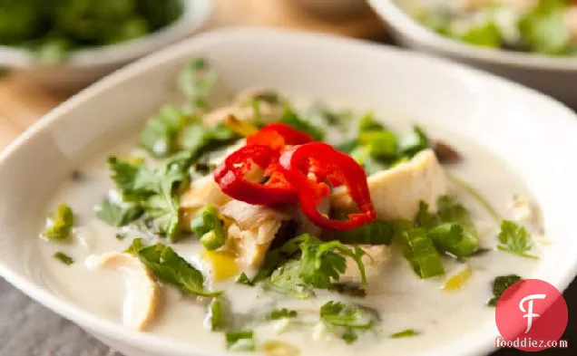 थाई नारियल का सूप