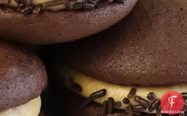 Reese’s® Peanut Butter Chocolate Whoopie Pies